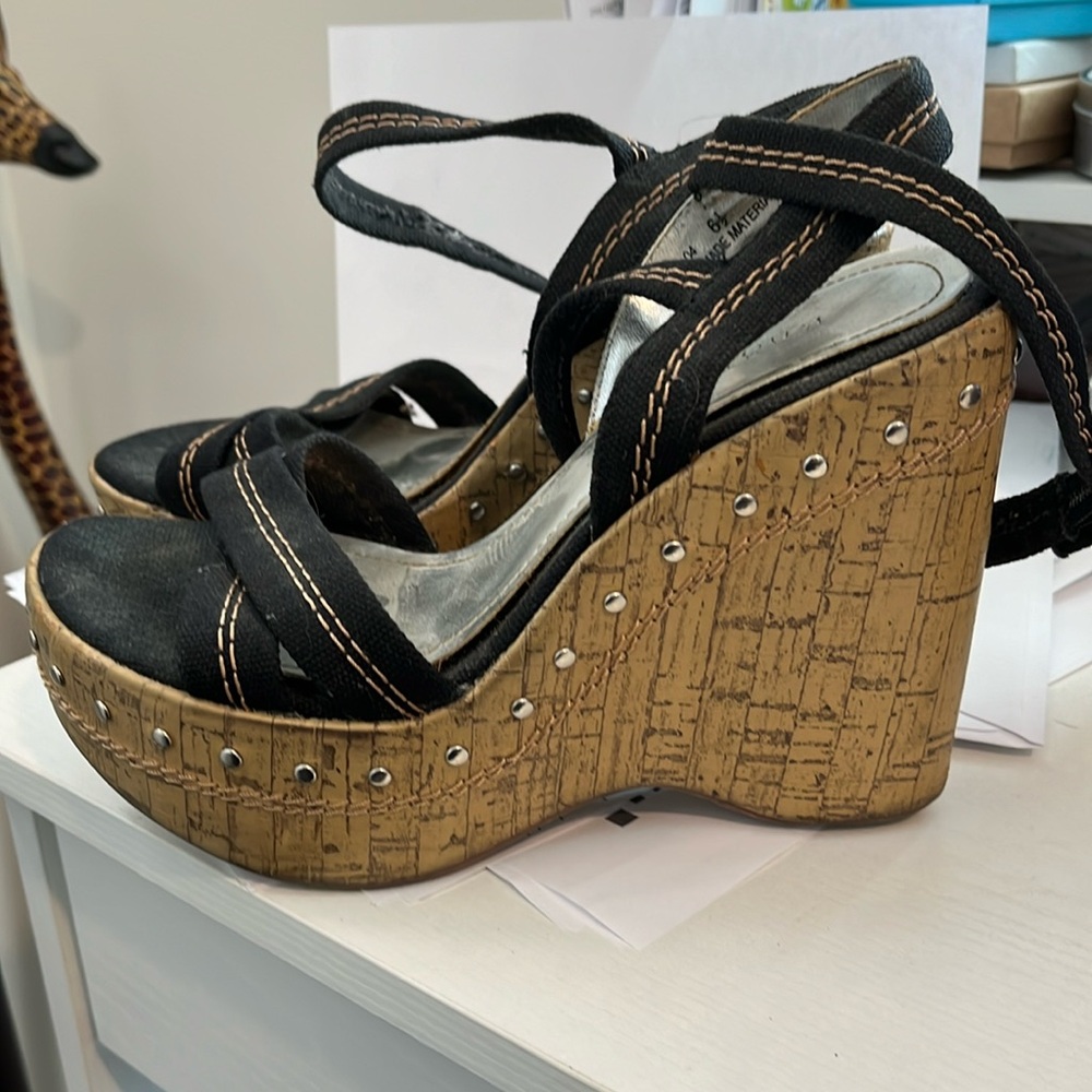 Bamboo Sandals 6.5 used
